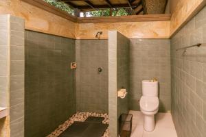 Ένα μπάνιο στο Mahagiri Resort & Restaurant +29 φωτογραφίες