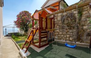 Příroda nedaleko apartmánu + 22 fotografií