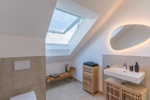 Koupelna v ubytování Modernes Apartment in Langenbach bei München, nahe Flughafen München
