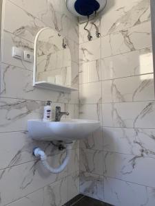 Koupelna v ubytování Mariyka Apartaments 2