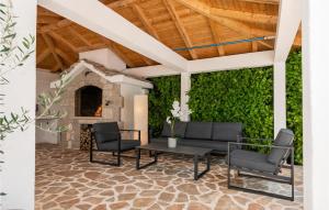 Posezení v ubytování Holiday Home Prolozac Donji Ix
