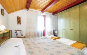 Posteľ alebo postele v izbe v ubytovaní 2 Bedroom Beautiful Apartment In Stolac