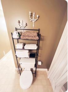 Ένα μπάνιο στο Leesburg Albany Georgia rental