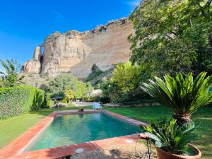 Swimmingpoolen hos eller tæt på Huerta del Tajo