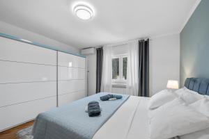 Posteľ alebo postele v izbe v ubytovaní Family House Sonja + 37 fotografií