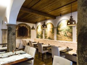 Restoran atau tempat lain untuk makan di Hotel Royal