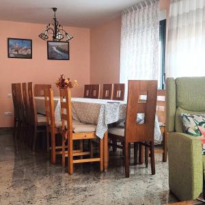 Posedenie v ubytovaní Casa Siete Picos