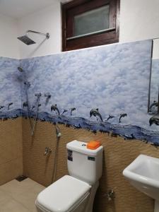 Bilik mandi di Jayantha House