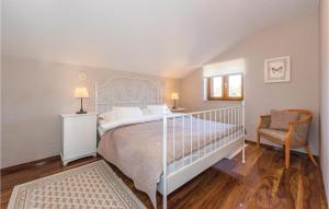 Posteľ alebo postele v izbe v ubytovaní 4 Bedroom Nice Home In Vodice