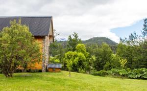 Loodusmaastik puhkemajakeste lähedal