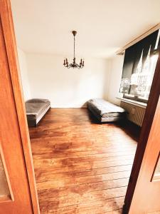 Postel nebo postele na pokoji v ubytování Monteurzimmer Troisdorf