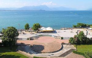 Fotografia z galérie ubytovania Lovely Home In Desenzano Del Garda v destinácii Desenzano del Garda
