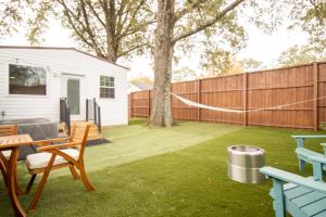 Charming Studio in Taylors by Brick and Home外面的花园