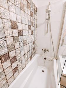 Bilik mandi di Elegant Escape +25 gambar