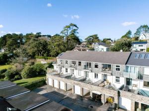 Hoone, kus puhkemaja asub