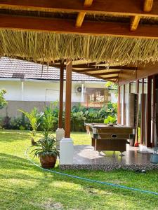 Κήπος έξω από το KaditaS villa