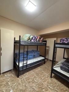 Uma cama ou camas num quarto em Ana