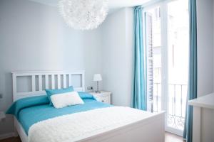 Posteľ alebo postele v izbe v ubytovaní Livemálaga Thyssen