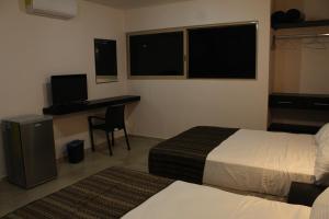 Postel nebo postele na pokoji v ubytování Hotel Virreyes + 27 fotografií