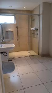 Un baño de Hotel Nacional Inn Porto Alegre - Próximo ao Complexo Hospitalar Santa Casa e UFRGS