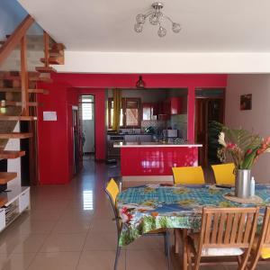 Kuchyň nebo kuchyňský kout v ubytování Villa Grand Case