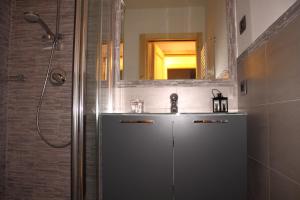 Ένα μπάνιο στο B&B Augusto