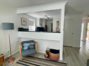 Fotografie z fotogalerie ubytování Sunset Beach House 100mtrs to the Beach 3 Bedroom v destinaci Soldiers Point + 51 fotografií