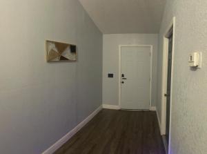 Φωτογραφία από το άλμπουμ του Cozy Haven with Premier Privacy 4 bedroom στο Ορλάντο