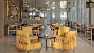 InterContinental Residences Dubai Business Bay by IHG的休息区