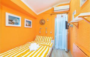 Posteľ alebo postele v izbe v ubytovaní Cozy Home In Miholascica With Wifi