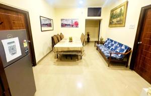 ハイデラバードにあるCosy Banjara Guest Houseのギャラリーの写真