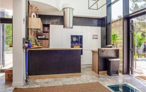Φωτογραφία από το άλμπουμ του Cozy Home In Gémenos With Wifi σε Gémenos