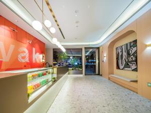 Gambar di galeri bagi Eihausen Awake Hotel Xi'an Bell and Drum Tower Luomashi Pedestrian Street Branch di Xi'an