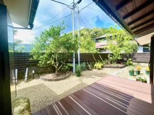 Zahrada ubytování 紬の宿こがち -奄美大島の貸切別荘- kogachi japanese kominka stay in Amami Island