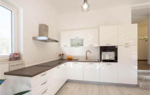 Fotografia z galérie ubytovania 3 Bedroom Beautiful Home In Klis v destinácii Klis