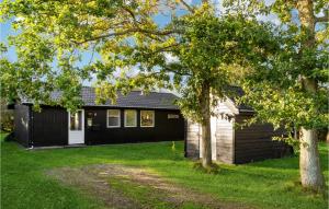 Zahrada ubytování Pet Friendly Home In Fanø With Wifi