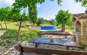 Πισίνα στο ή κοντά στο Holiday Home Skabici Cr