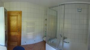 Łazienka w obiekcie Ferienhaus Seitter