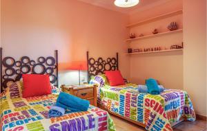 Posteľ alebo postele v izbe v ubytovaní Nice Apartment In Ayamonte With Wifi