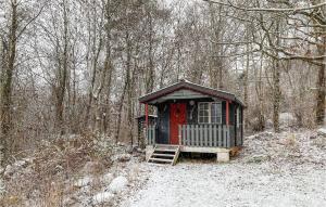 Beautiful Home In Falkenberg With Wifi v zimě