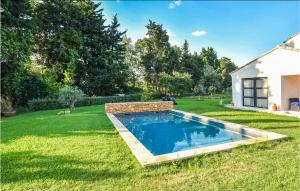 Πισίνα στο ή κοντά στο Stunning Home In Orange