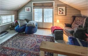 Χώρος καθιστικού στο 4 Bedroom Nice Home In Vang I Valdres