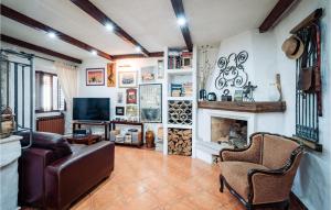 Μια τηλεόραση ή/και κέντρο ψυχαγωγίας στο Amazing Apartment In Gruda