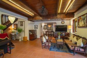 TV a/nebo společenská místnost v ubytování Aloha Hoi An Homestay