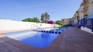 Bazén v ubytování APARTAMENT LO COR DEL DELTA nebo v jeho okolí