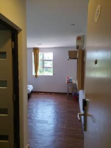 Postel nebo postele na pokoji v ubytování Santai Morib Hotel