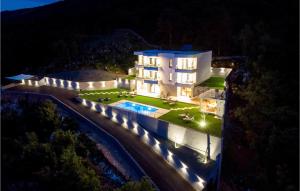 Bazén v ubytování Villa Amata nebo v jeho okolí