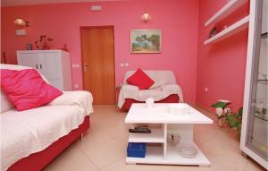 Postel nebo postele na pokoji v ubytování Holiday Home Prizba Bb