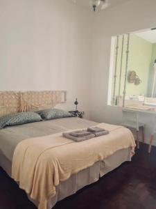 Katil atau katil-katil dalam bilik di Cálido monoambiente con amplia cocina en Villa Devoto