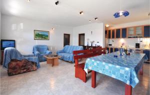 Posezení v ubytování Holiday Home Lokva Rogoznica Ya-1961